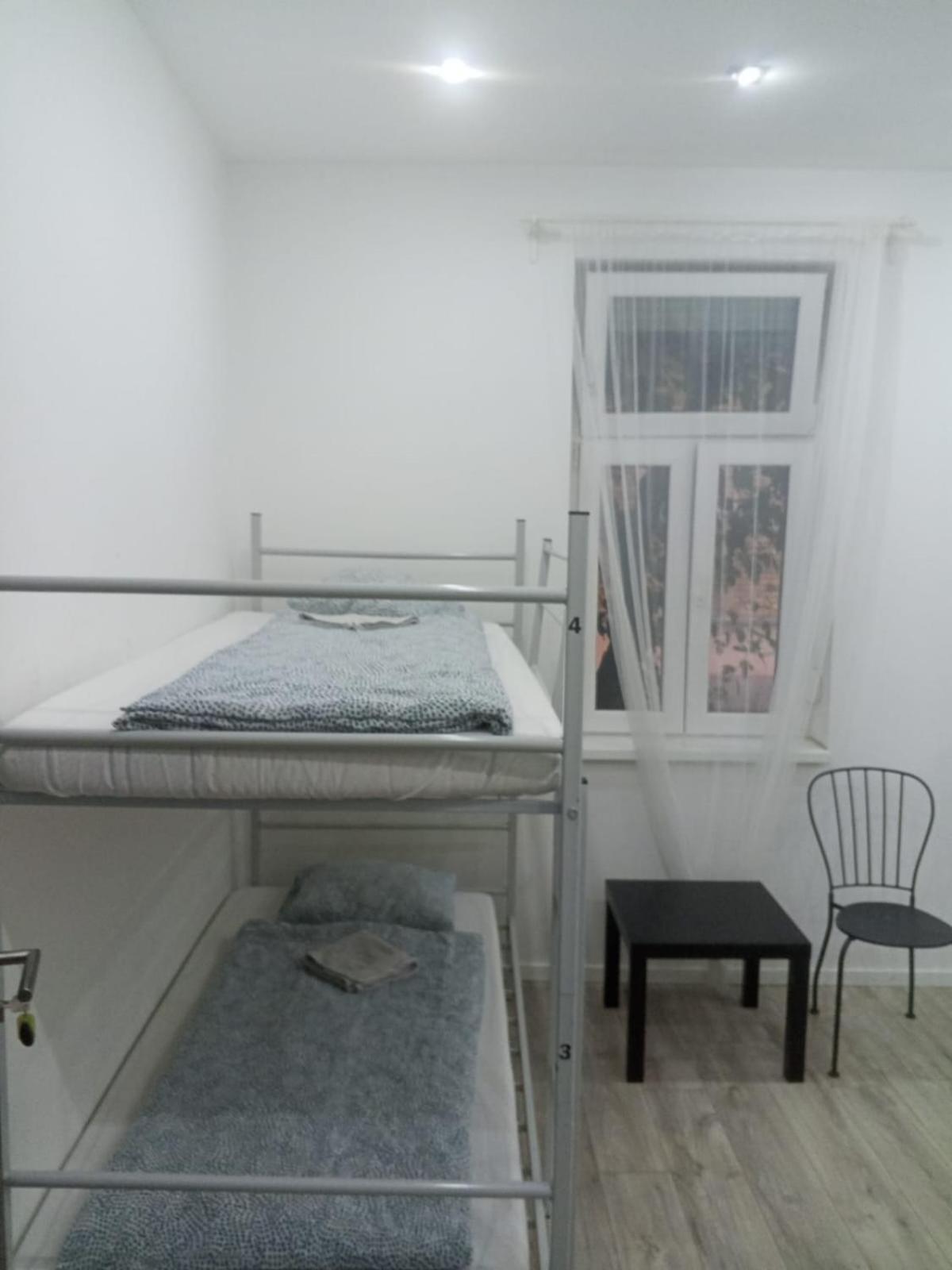 Golya Beds Free Parking Albergue Budapest Exterior foto